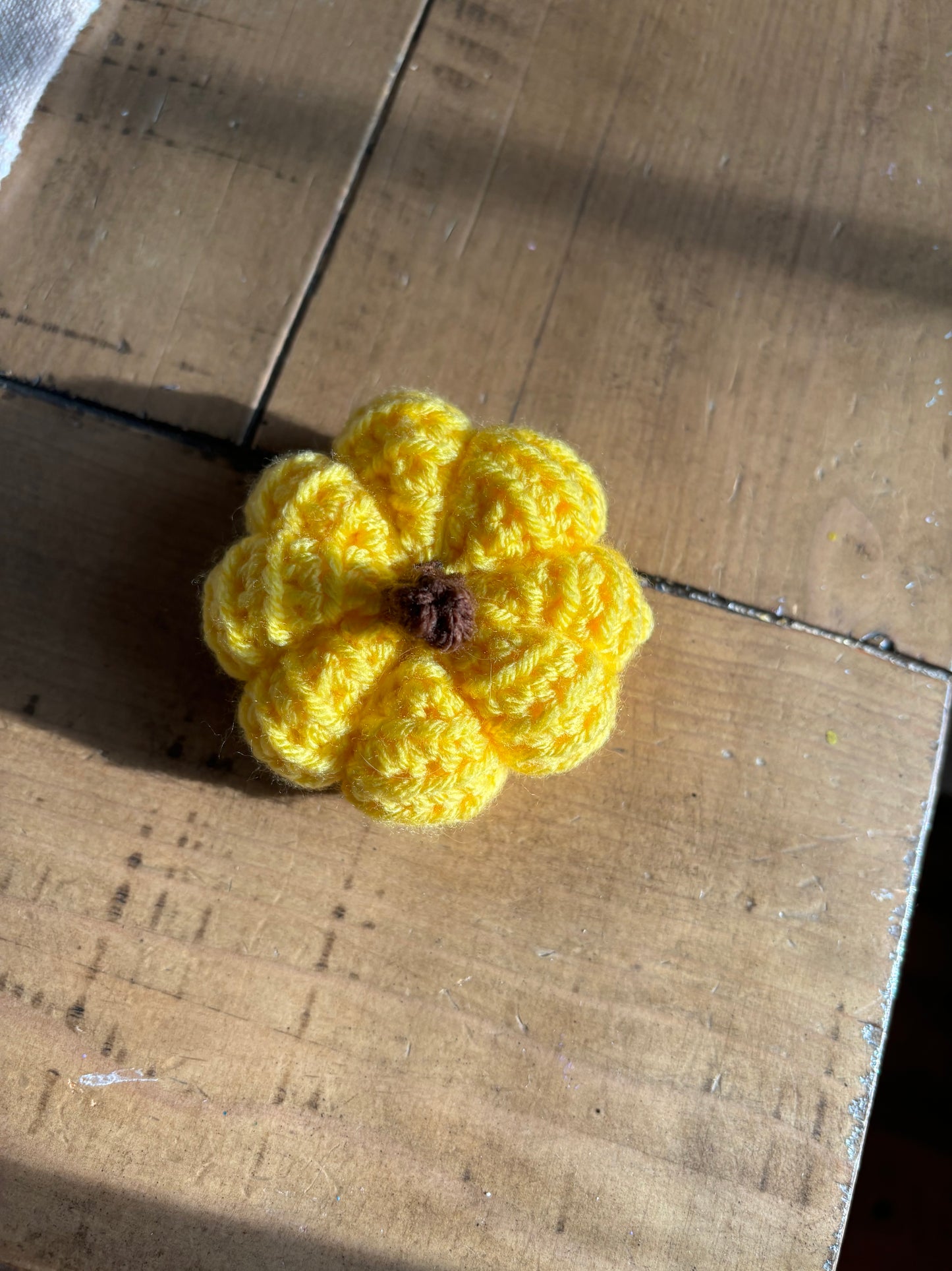 Crochet pumpkins