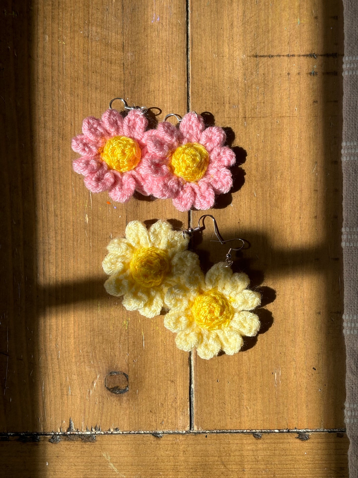 Sun-kissed Daisy Crochet Earrings