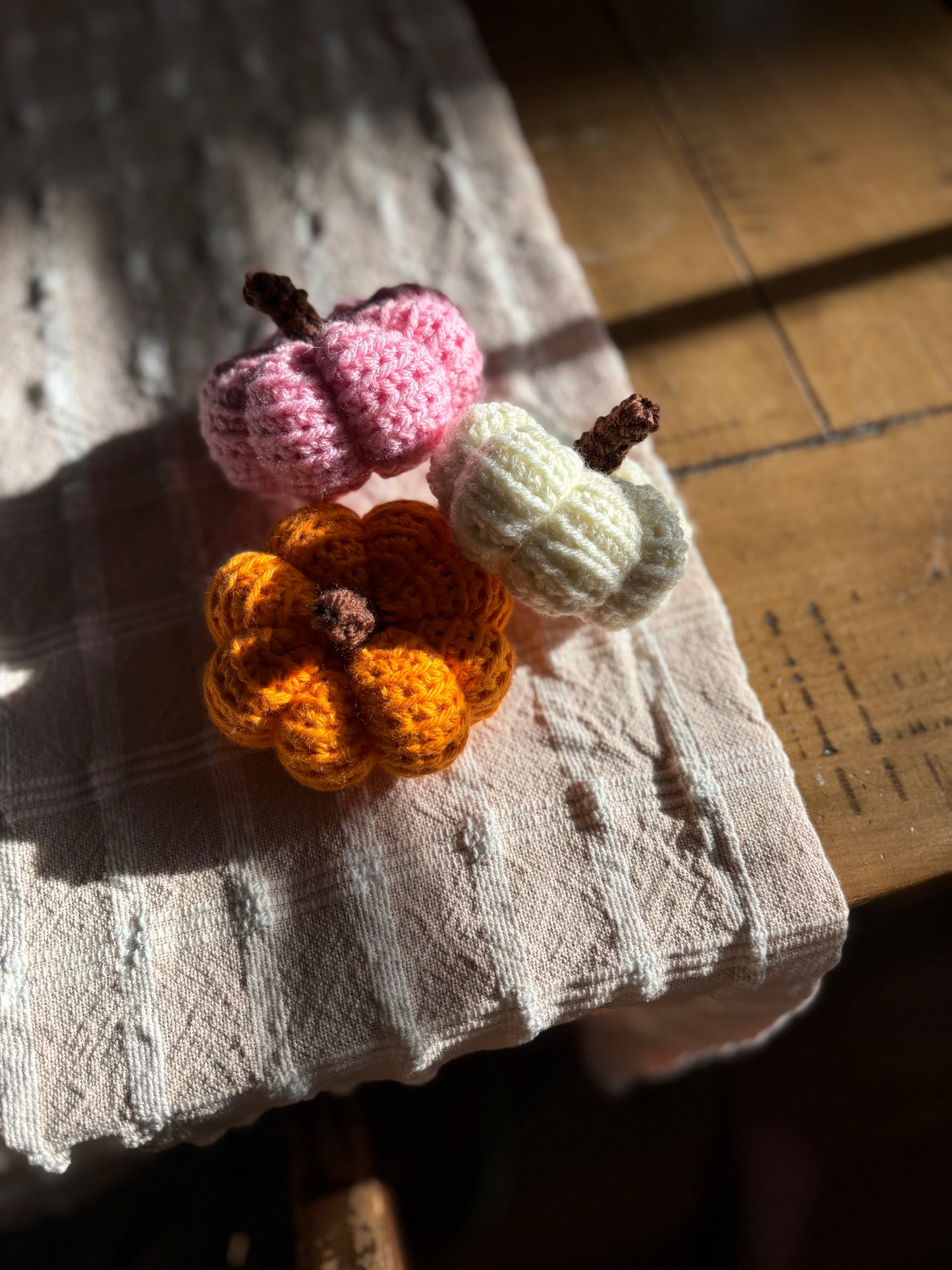 Crochet pumpkins