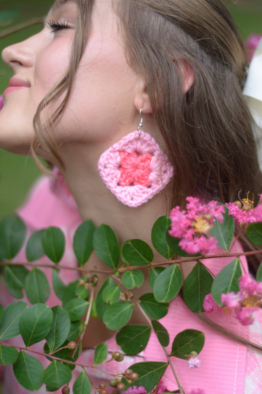 "Miss Americana" Crochet Earrings